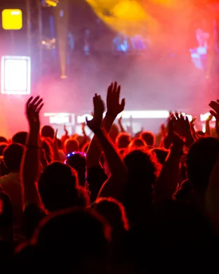 Candlelight: Tribute to Adele