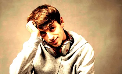 Alex Edelman