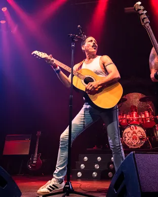 Almost Queen - A Tribute To Queen