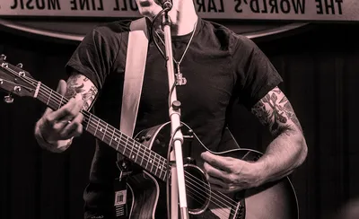 Drake Bell