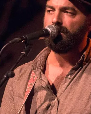 Drew Holcomb