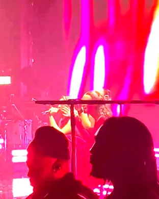FLO
