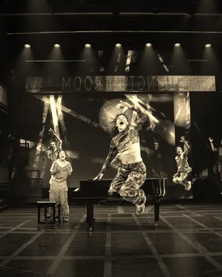 Hell's Kitchen - The Musical New York