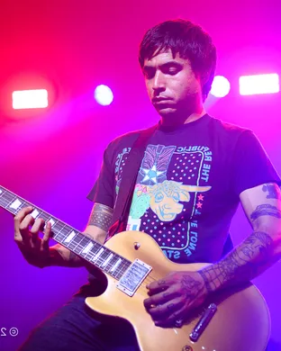 Joyce Manor, Militarie Gun, Teen Mortgage & Combat