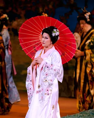 Madama Butterfly